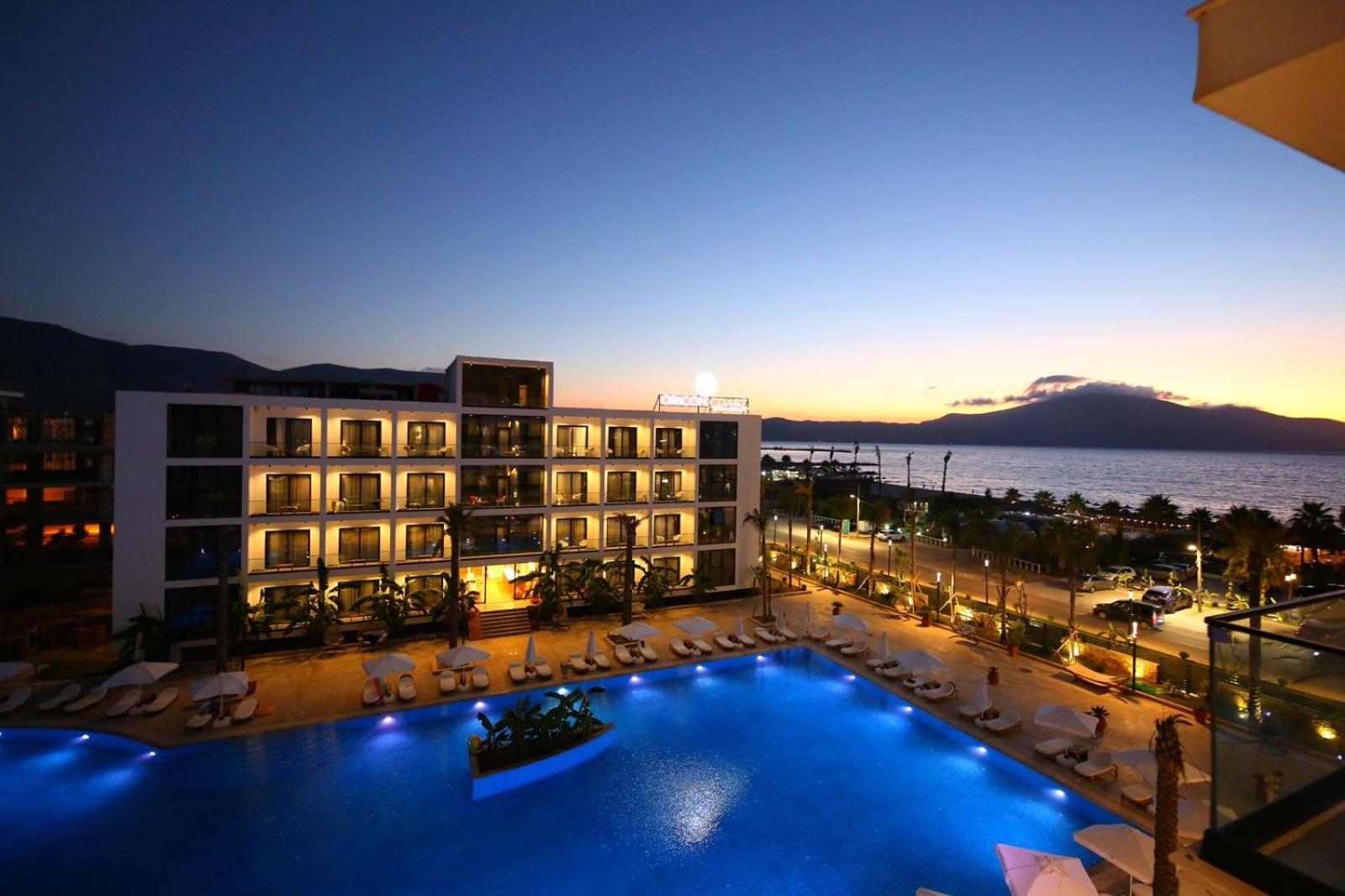 Oricon Coast Luxury Resort Орікум Екстер'єр фото