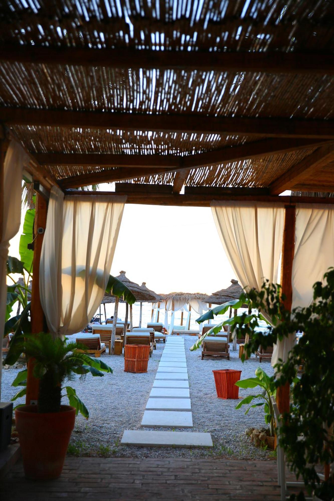 Oricon Coast Luxury Resort Орікум Екстер'єр фото